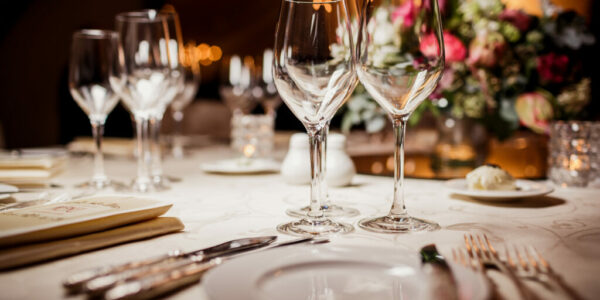 Empty glasses in restaurant