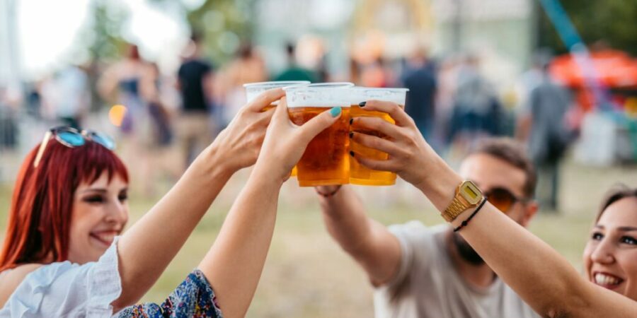 Don’t Look Back In Lager – Oasis Fans To Sink Enough Beer To Fill 609,000 Bucket Hats This Summer